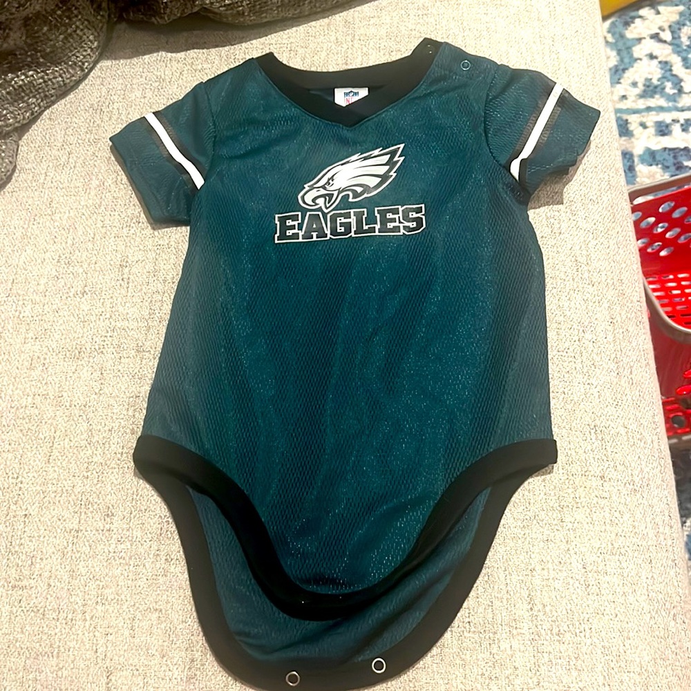NFL Eagles onesie size 18 mos